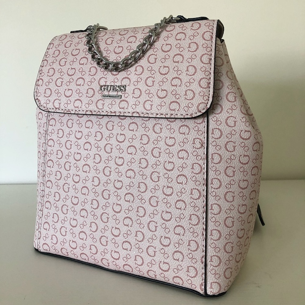 Guess bag/ backpack